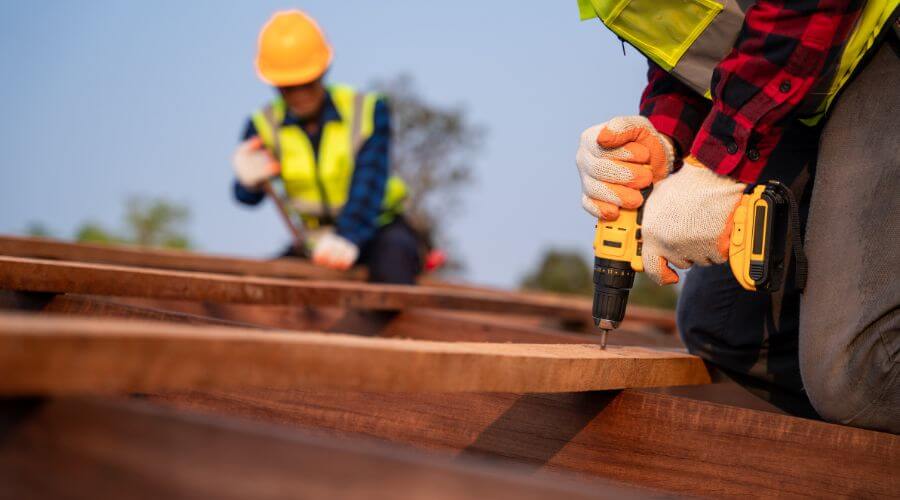 Professional residential roofers in Etna, OH
